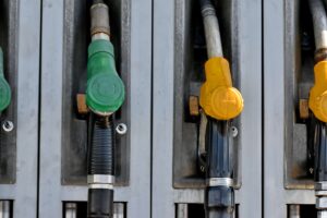Diesel Engine Oil vs Gasoline Engine Oil Differences