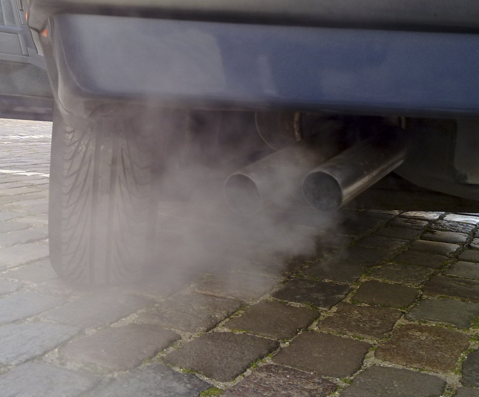 White Smoke from Exhaust: What It Means