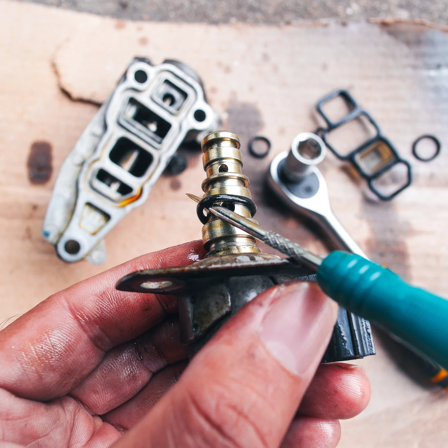 EGR Valve Problems: Symptoms and Cleaning