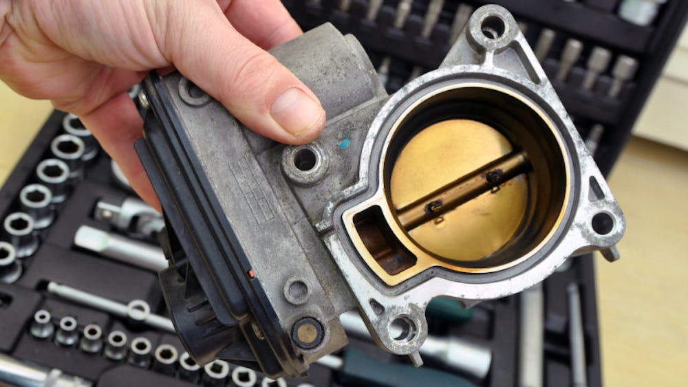 Throttle Body Cleaning: DIY Guide to Improve Performance
