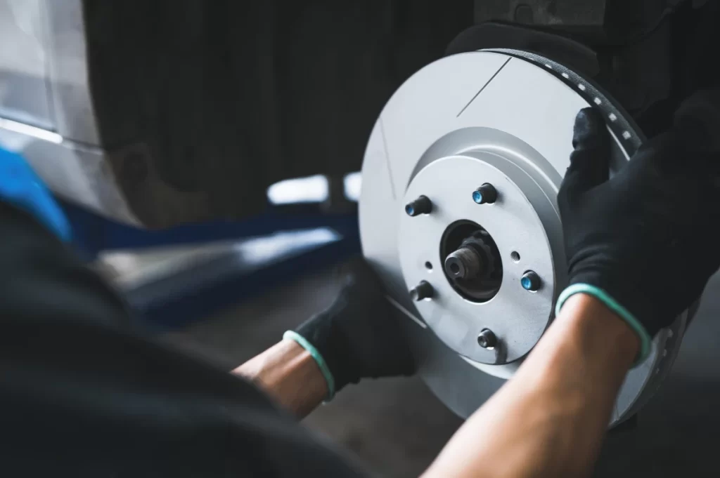 Brake Rotor Resurfacing vs Replacement: Which to Choose?