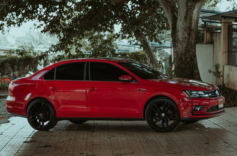 Symmetric vs. Asymmetric vs. Directional Tread Patterns - best tires for sedan