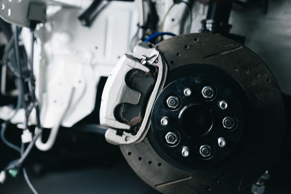 Rotor Materials: Cast Iron, Coated, and Carbon-Ceramic - brake rotor buying guide