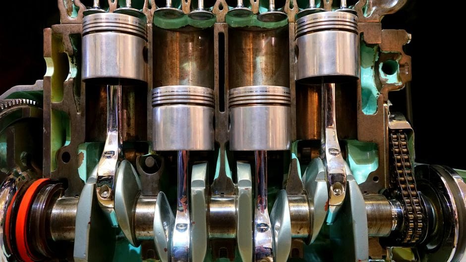Displacement and Fuel Economy: The Trade-Off You Need to Know - engine displacement explained
