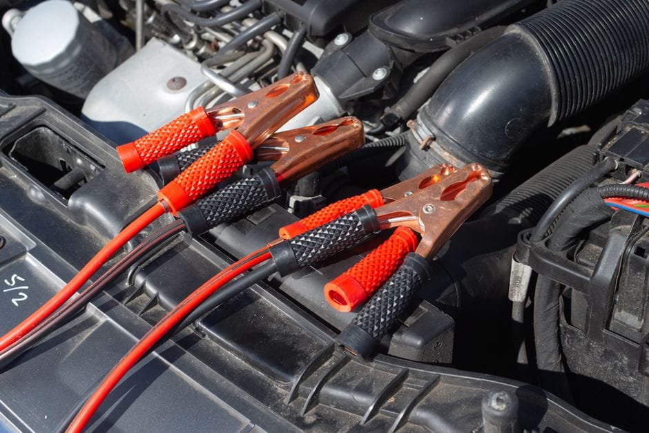 Essential Equipment: Jumper Cables vs. Portable Jump Starters - jump starting guide