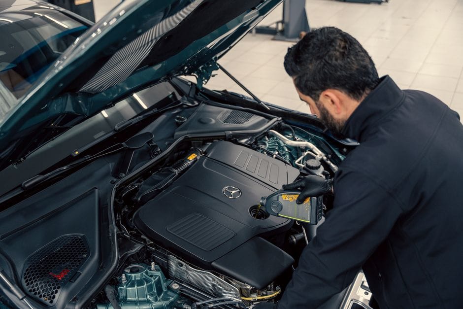 Oil Type and Capacity: What Your CX-5 Actually Needs - oil change Mazda CX-5
