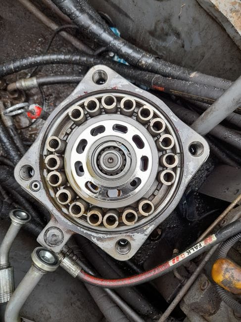 Pilot Bearing vs. Throwout Bearing: What's the Difference? - pilot bearing replacement